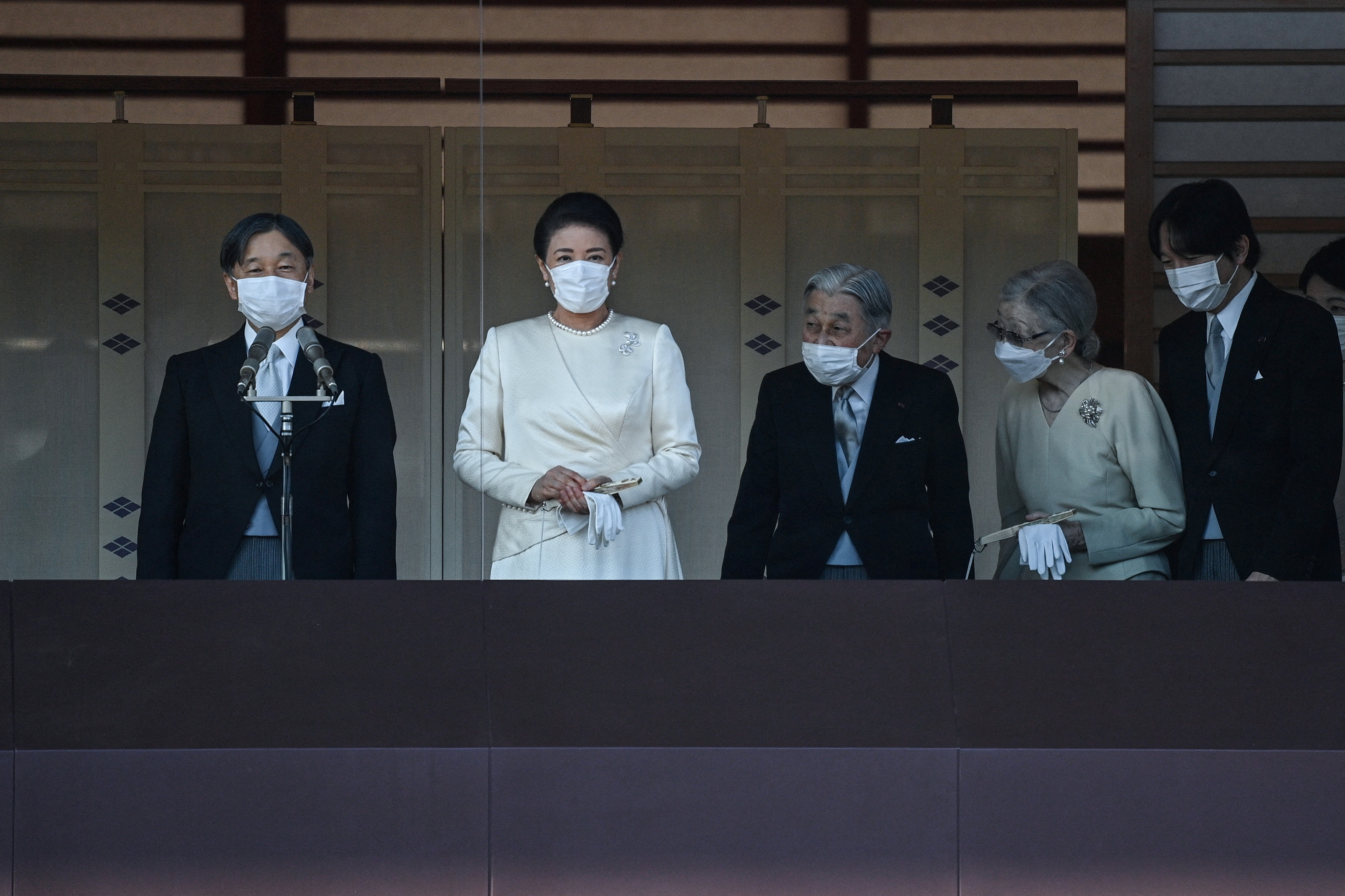 Japanese Royal family makes New Year appearance in Tokyo